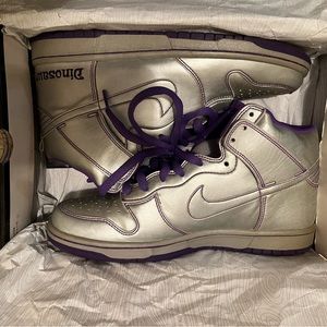 Nike SB Dunk Dinosaur Jr (2007)